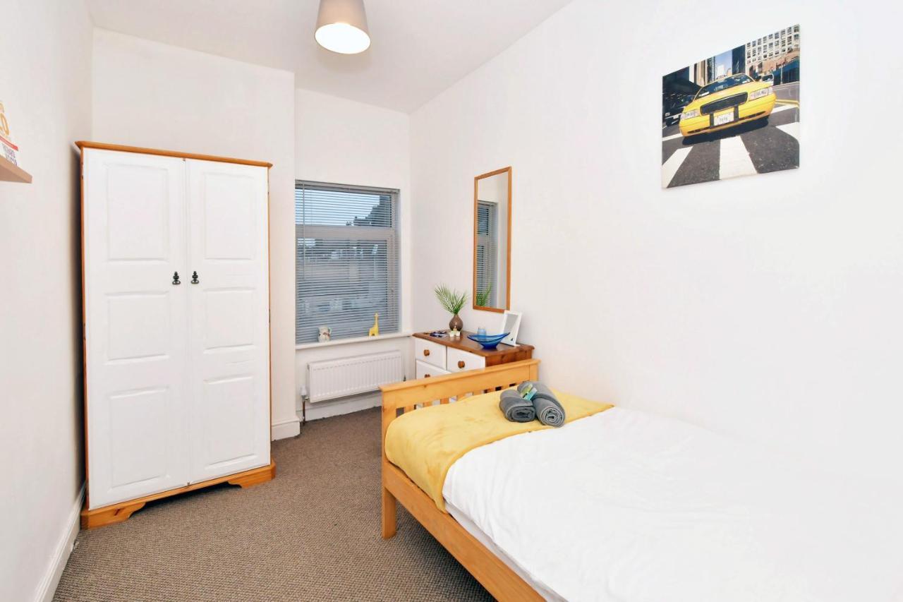 Townhouse @ Hanley Road Stoke Eksteriør bilde